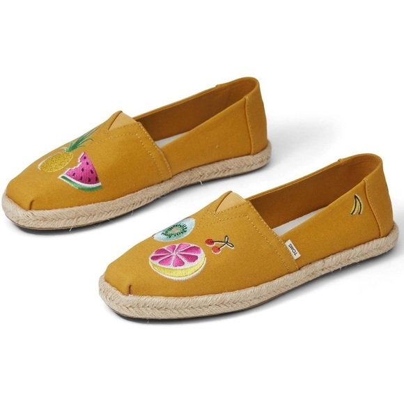 Toms Spice Gold Embroidery Fruit Salad Classics Alpargatas Espadrille Shoes EUC - Picture 1 of 10